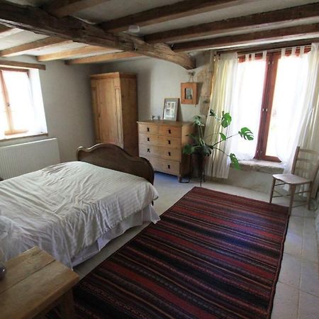 Bed and Breakfast Au Garcin La Romieu Экстерьер фото